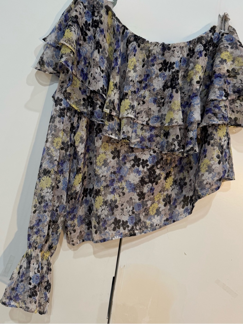 Lucky Brand Chiffon Floral Single Long Sleeve Off-Shoulder Ruffle Blouse